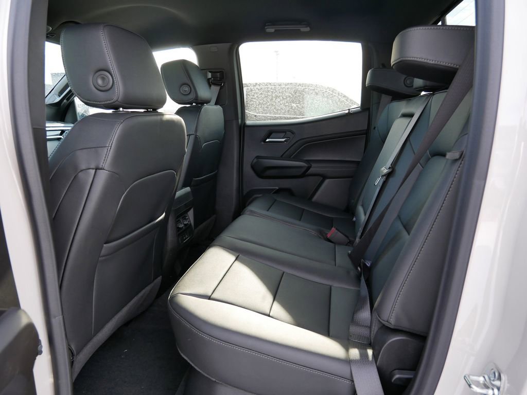 New 2026 GMC Canyon Elevation w/ Convenience Package image 8