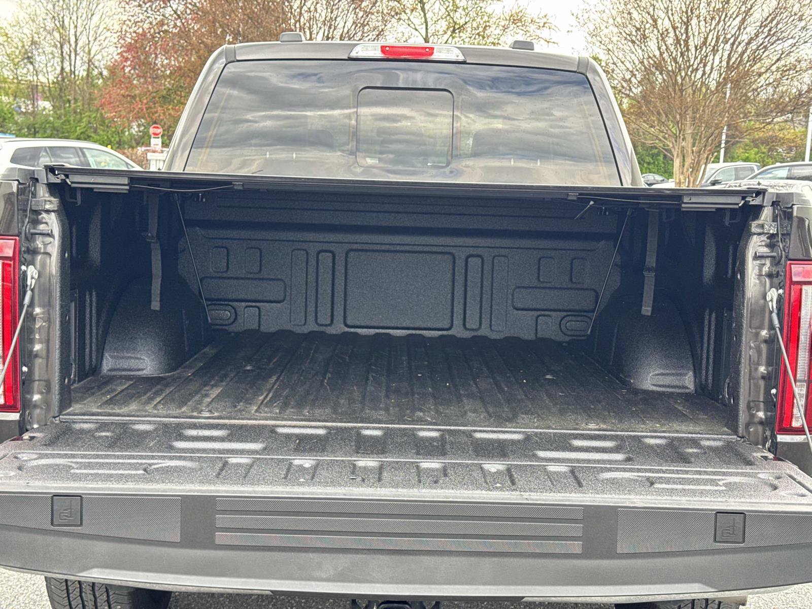 Used 2024 Ford F150 Lariat w/ Equipment Group 502A High image 15