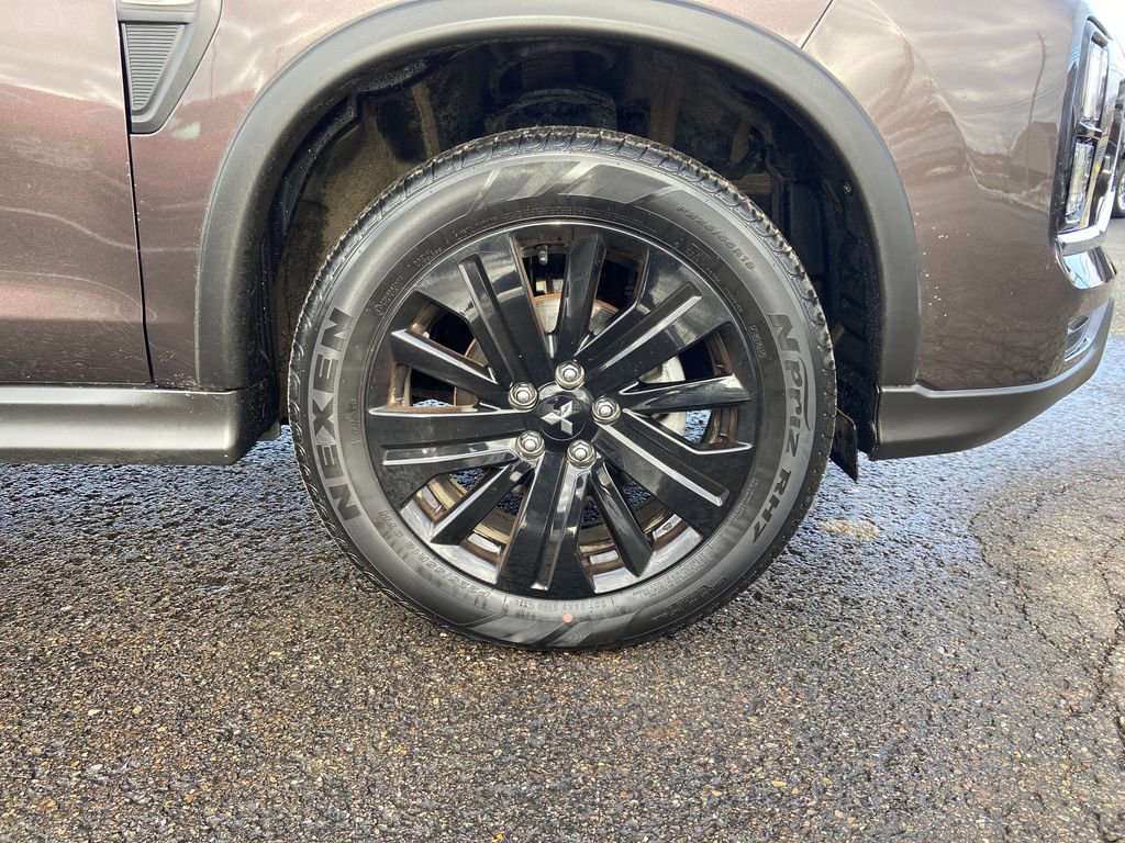 Used 2021 Mitsubishi Outlander Sport LE image 9