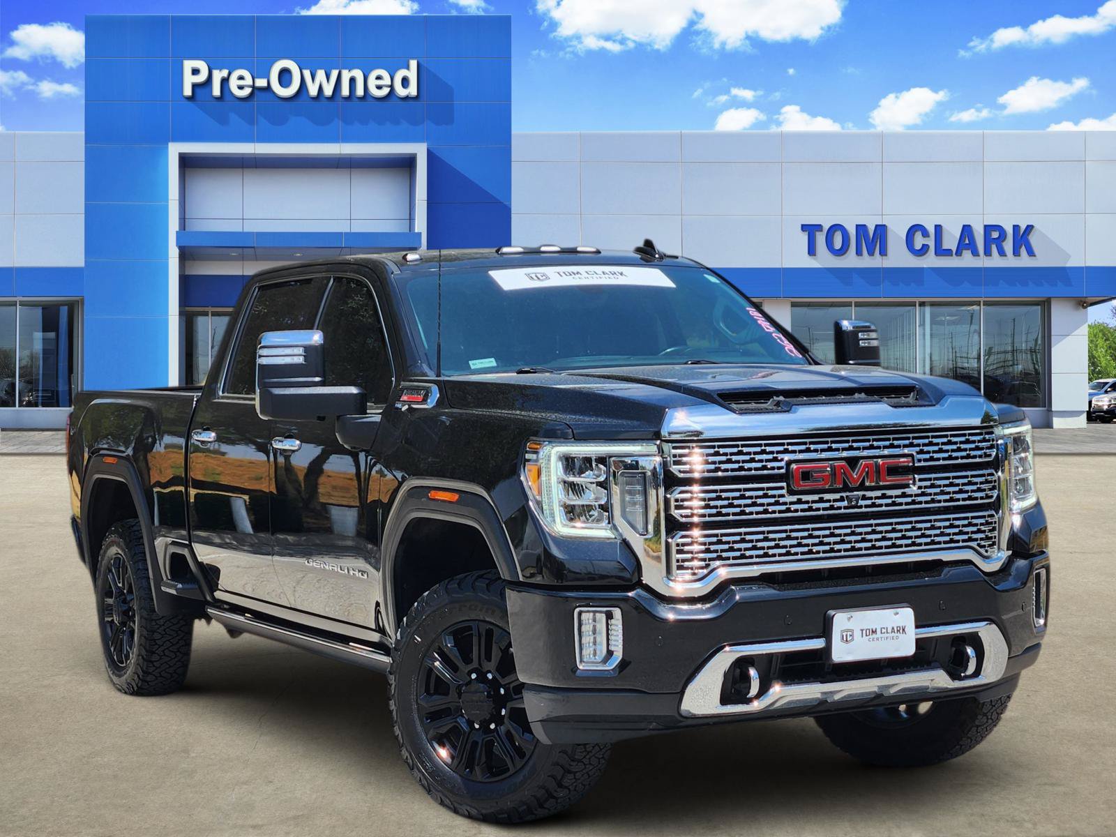 Used 2021 GMC Sierra 3500 Denali w/ Denali Black Diamond Edition AWD/4WD image 1
