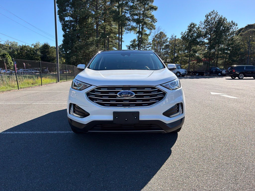 Used 2020 Ford Edge SEL w/ Convenience Package AWD/4WD image 3