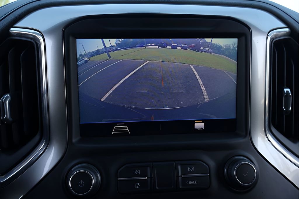 Used 2020 Chevrolet Silverado 1500 LT w/ Texas Edition image 24