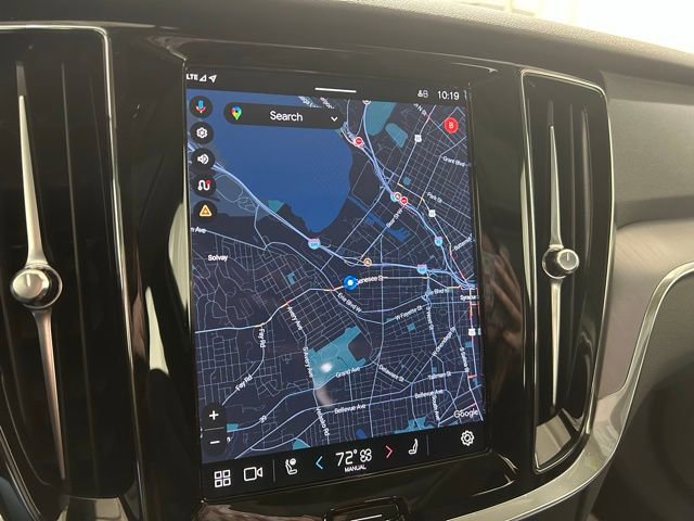 Used 2025 Volvo S60 B5 Core image 18