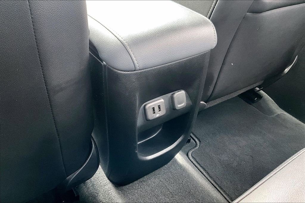 Used 2022 Chevrolet Colorado Z71 w/ Safety Package image 34