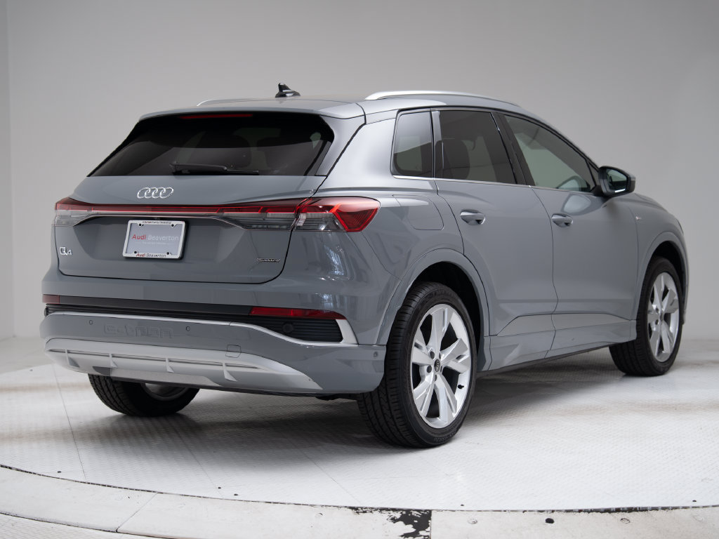 Used 2023 Audi Q4 e-tron Premium Plus w/ Premium Plus AWD/4WD image 31
