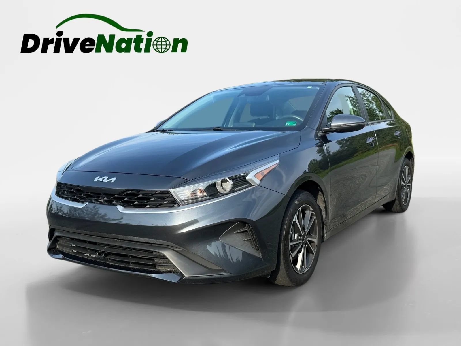 Used 2023 Kia Forte LXS w/ LXS Technology Package FWD image 1