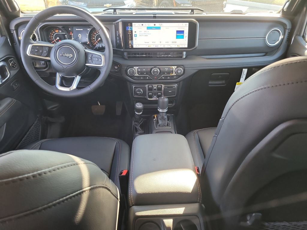 New 2026 Jeep Wrangler Unlimited Sahara AWD/4WD image 13