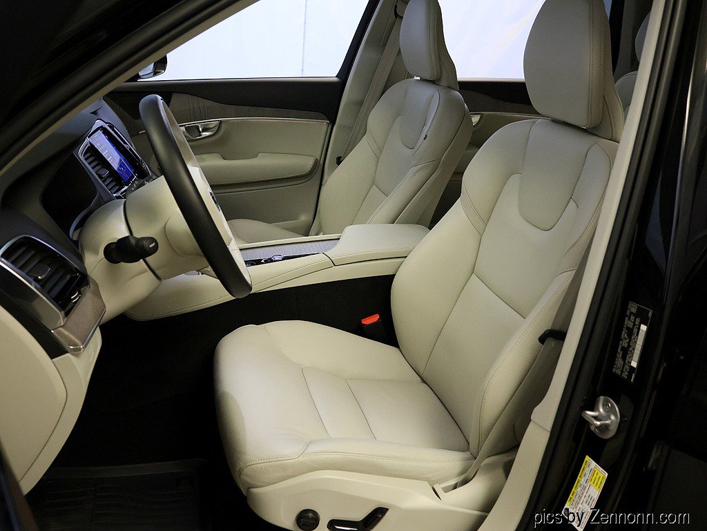 Used 2024 Volvo XC90 B6 Plus w/ Protection Package Premier AWD/4WD image 10
