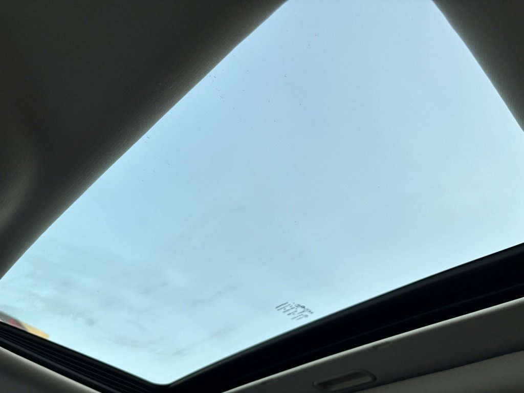 Used 2013 Dodge Durango R/T w/ Leather Interior Group image 27