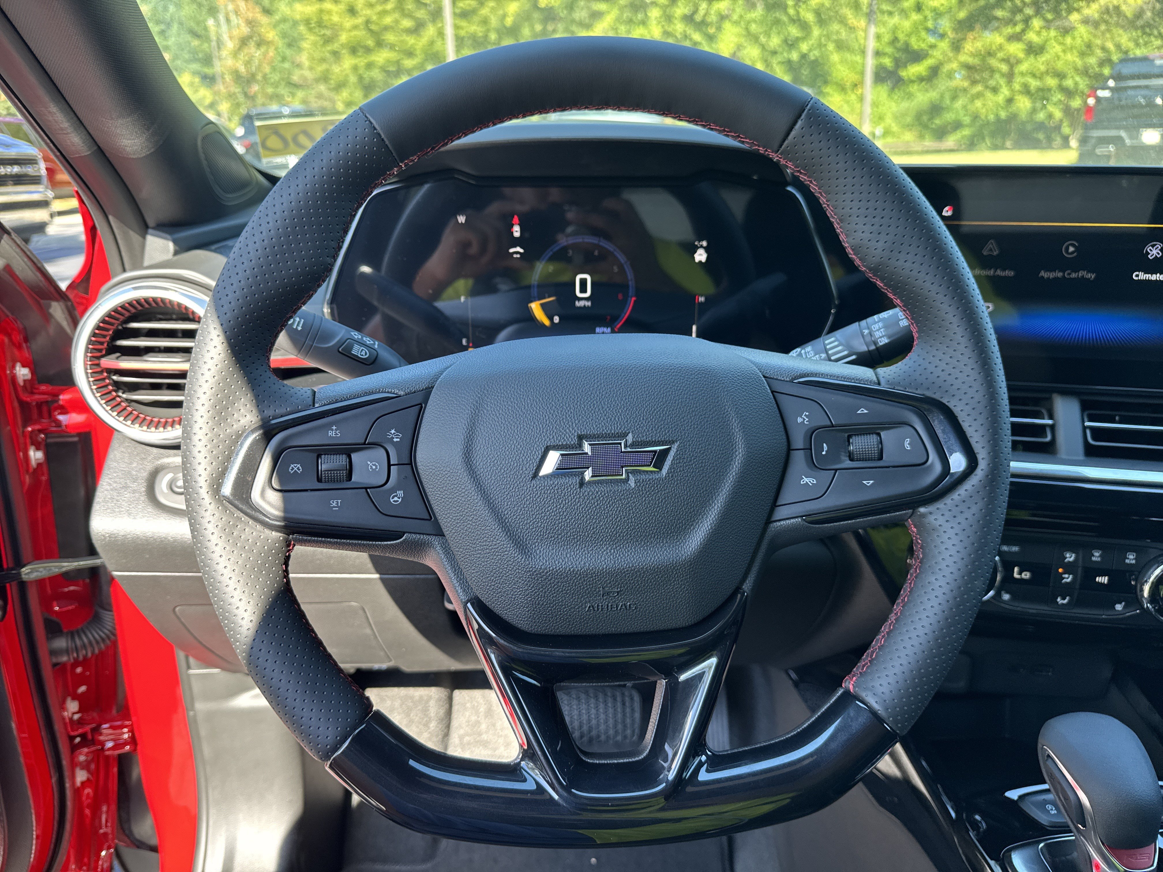 New 2026 Chevrolet Trax RS w/ Driver Confidence Package FWD image 22