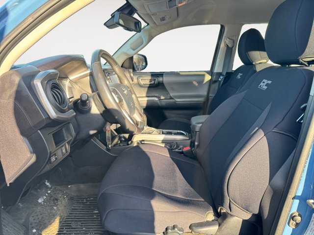 Used 2019 Toyota Tacoma SR5 image 9