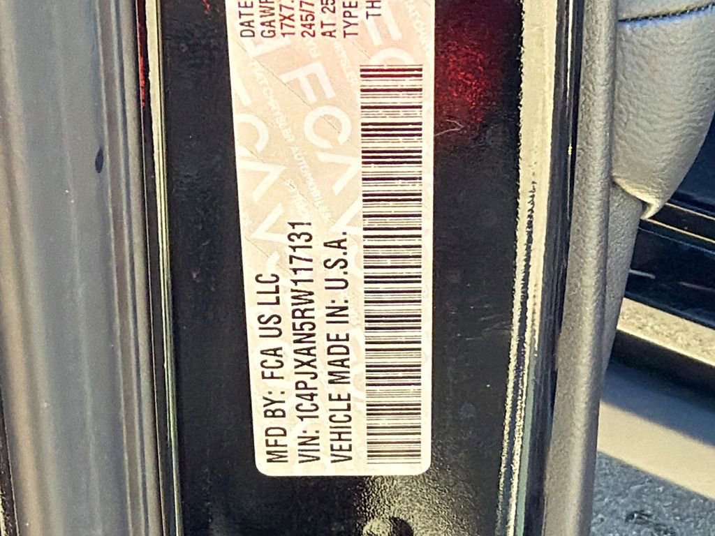 Used 2024 Jeep Wrangler Sport S image 38