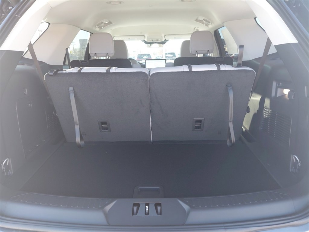 New 2026 Ford Explorer Active image 25