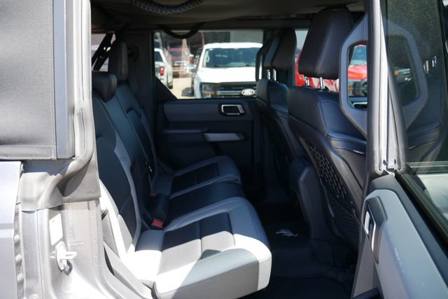 Used 2022 Ford Bronco Black Diamond w/ Sasquatch Package AWD/4WD image 24