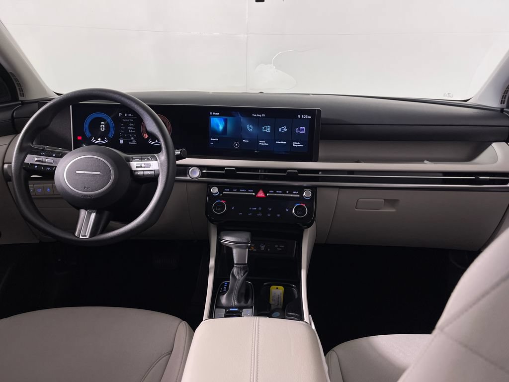 Certified 2025 Hyundai Tucson SEL FWD image 14