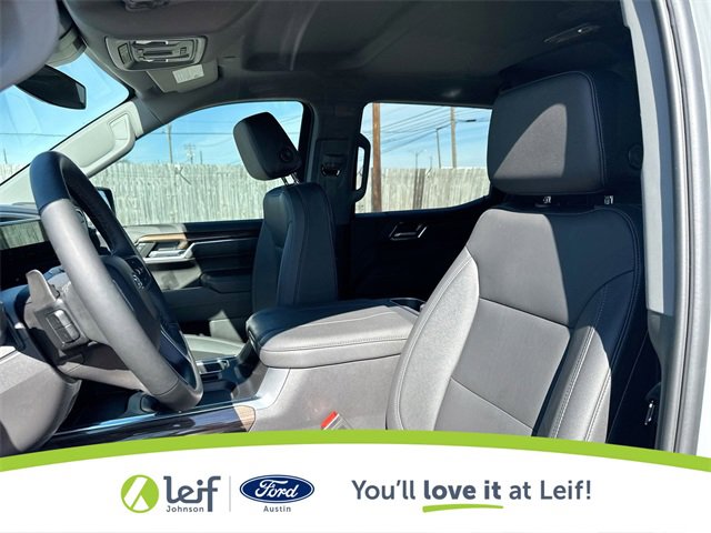 Used 2024 Chevrolet Silverado 1500 LT Trail Boss w/ Convenience Package II image 17