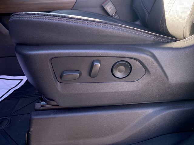 Certified 2025 Chevrolet Silverado 1500 High Country image 26