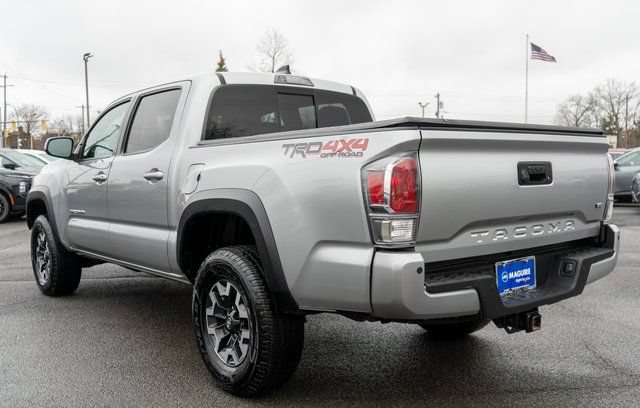 Used 2022 Toyota Tacoma TRD Off-Road w/ Technology Package AWD/4WD image 8
