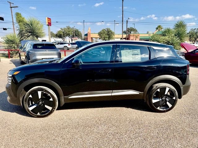 New 2026 Nissan Kicks SR w/ SR Premium Package image 3