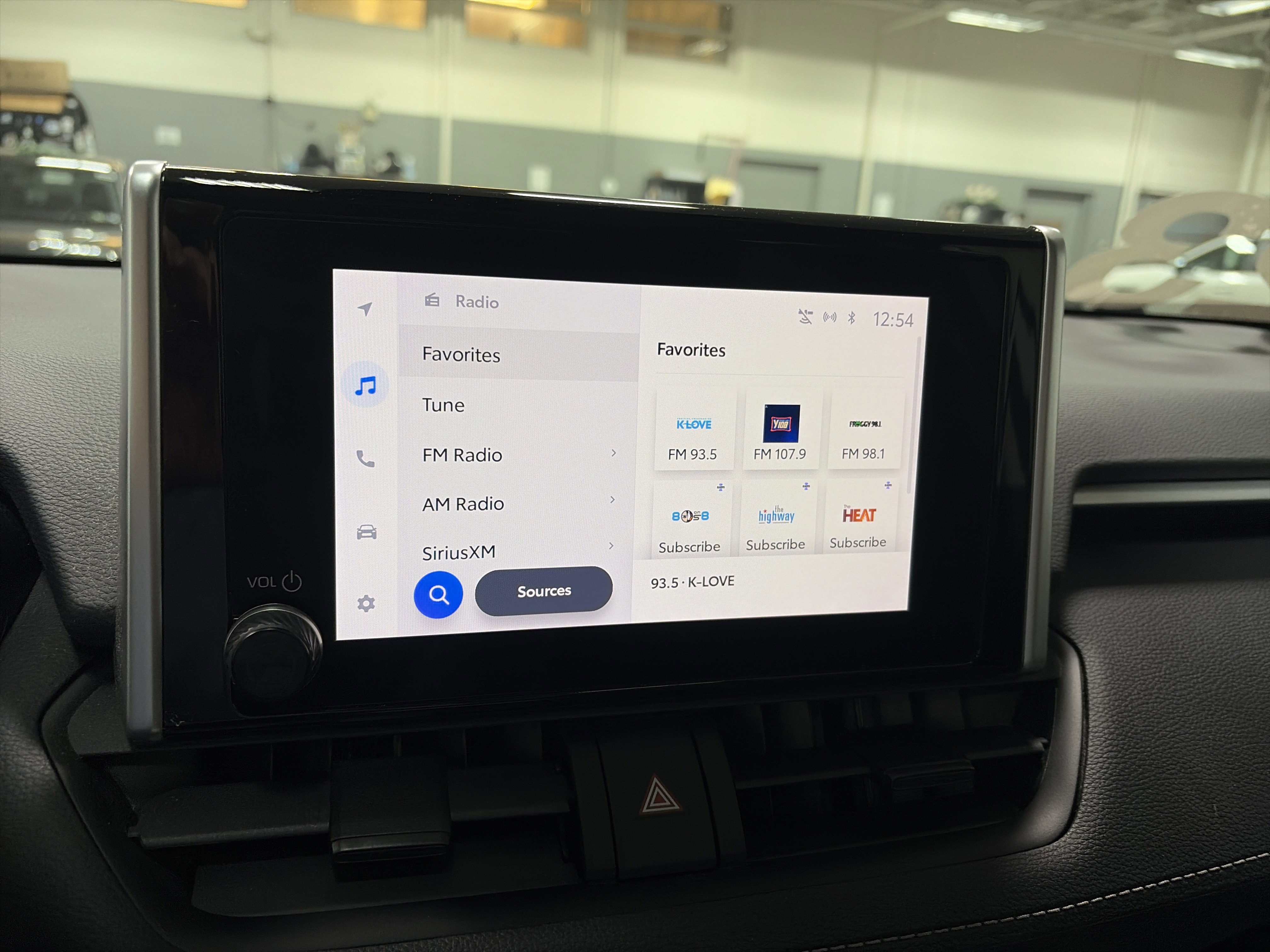 Used 2023 Toyota RAV4 XLE image 20