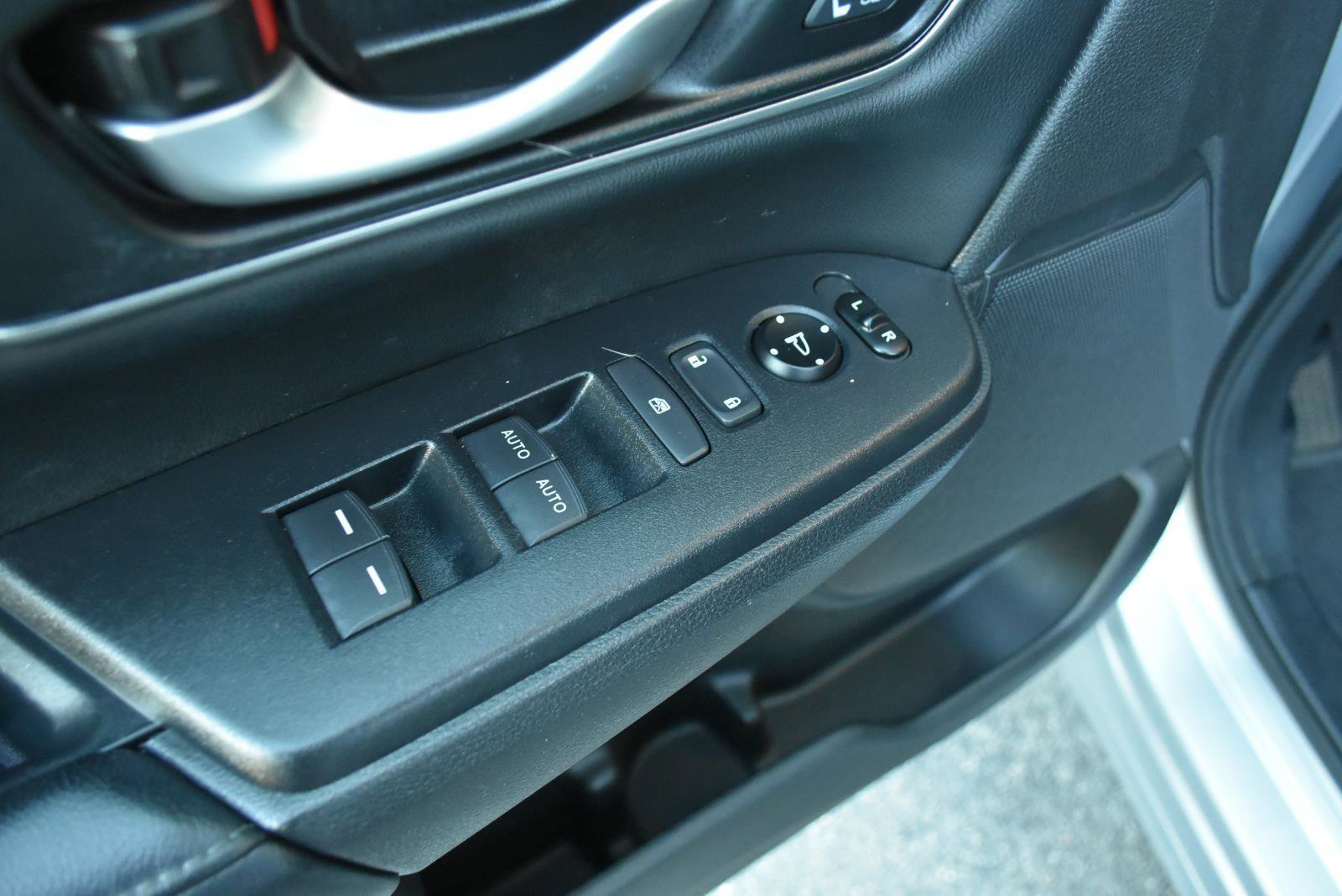 Used 2019 Honda CR-V EX-L image 30