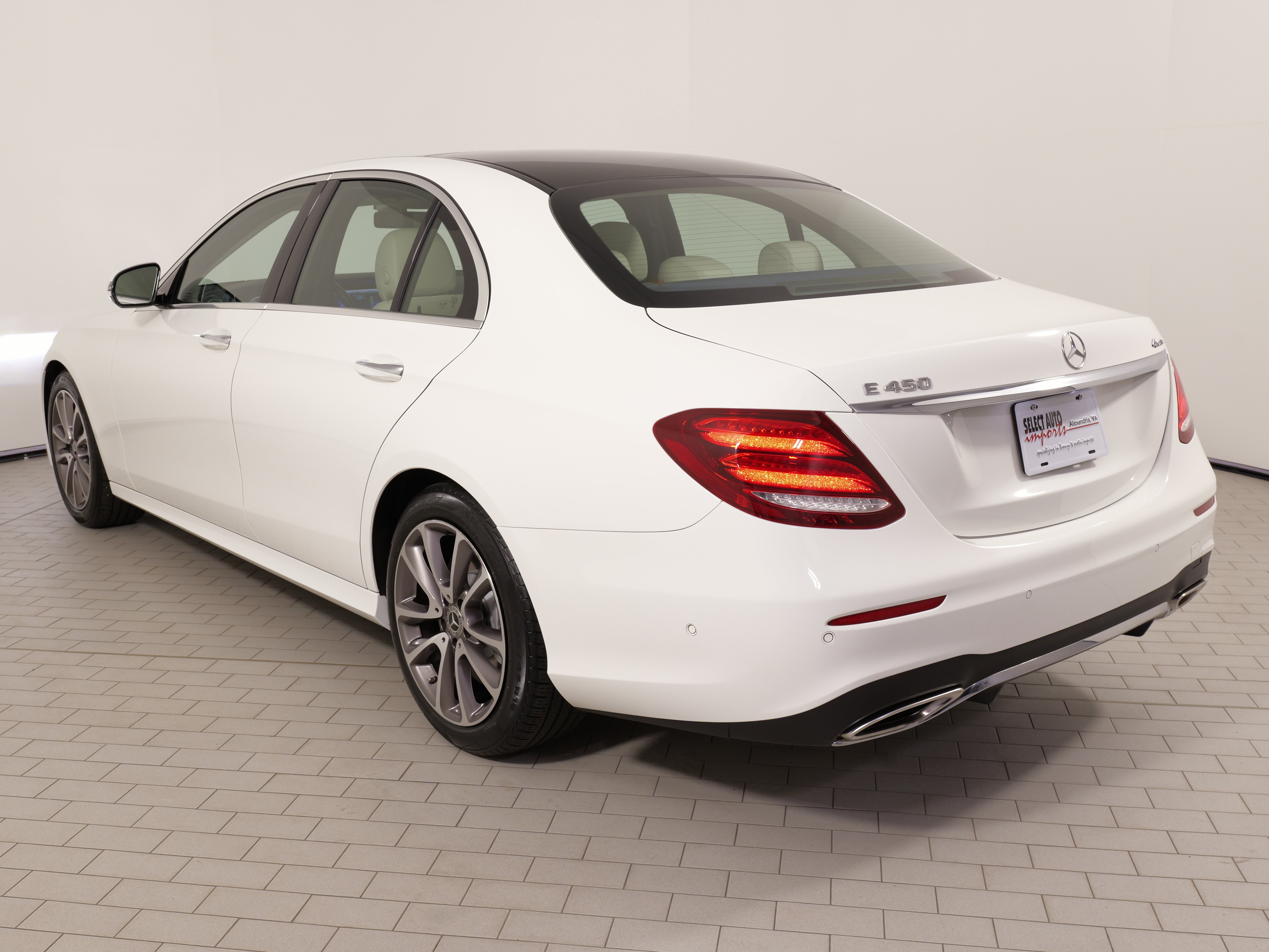 Used 2020 Mercedes-Benz E 450 4MATIC Sedan image 15