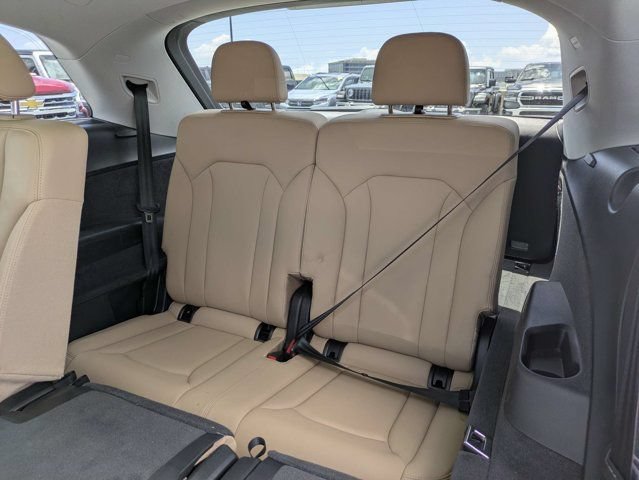 Used 2021 Audi Q7 2.0T Premium Plus w/ Premium Plus Package AWD/4WD image 15