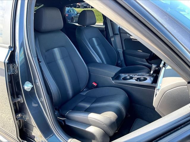 Used 2025 Honda Civic Sport image 11