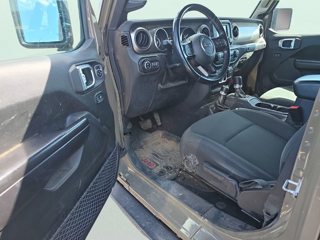 Used 2020 Jeep Gladiator Sport w/ Quick Order Package 24S image 18