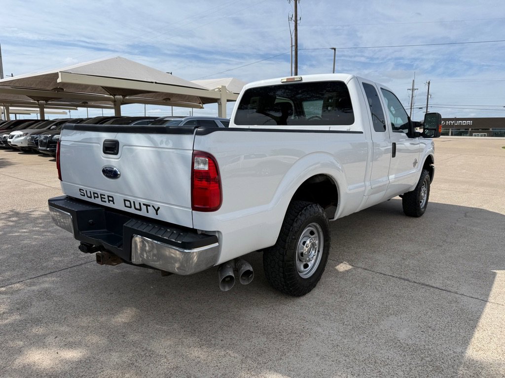 Used 2016 Ford F250 XLT w/ FX4 Off-Road Package AWD/4WD image 7