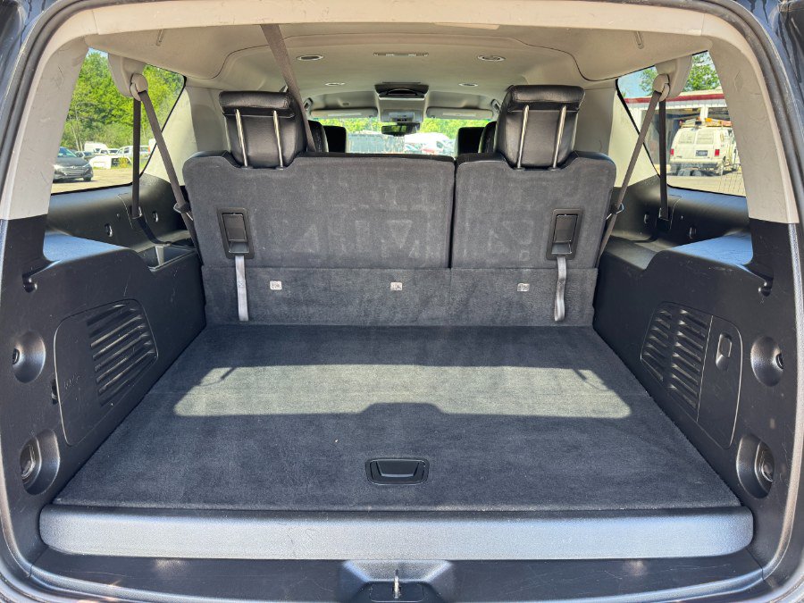 Used 2019 Chevrolet Suburban LS w/ Max Trailering Package AWD/4WD image 18