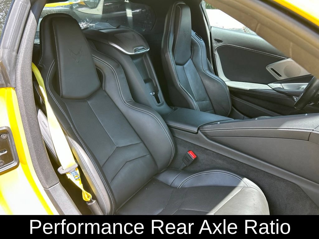 Used 2025 Chevrolet Corvette Stingray Preferred Cpe w/ Z51 Performance Package RWD image 32