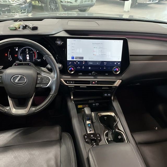 Used 2023 Lexus RX 350 AWD image 8