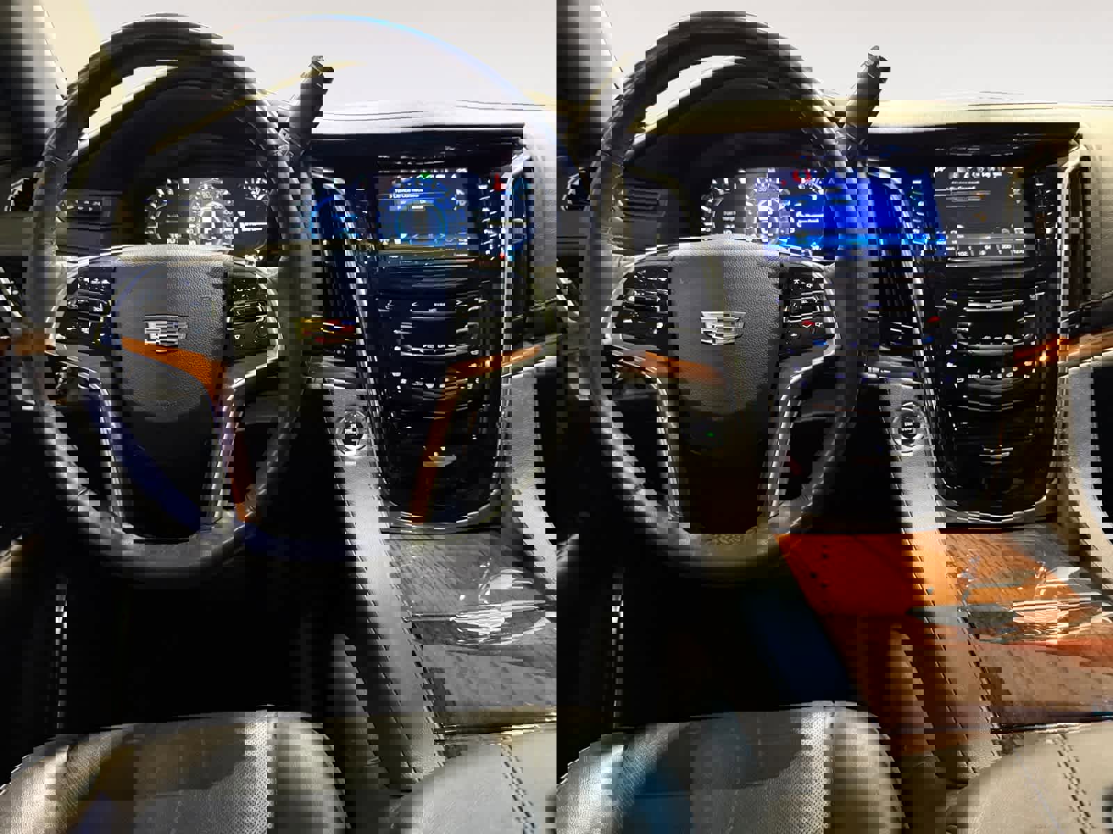 Used 2017 Cadillac Escalade Luxury image 11