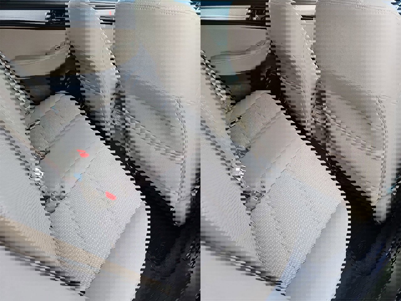 Used 2018 Subaru Outback 2.5i Premium image 11