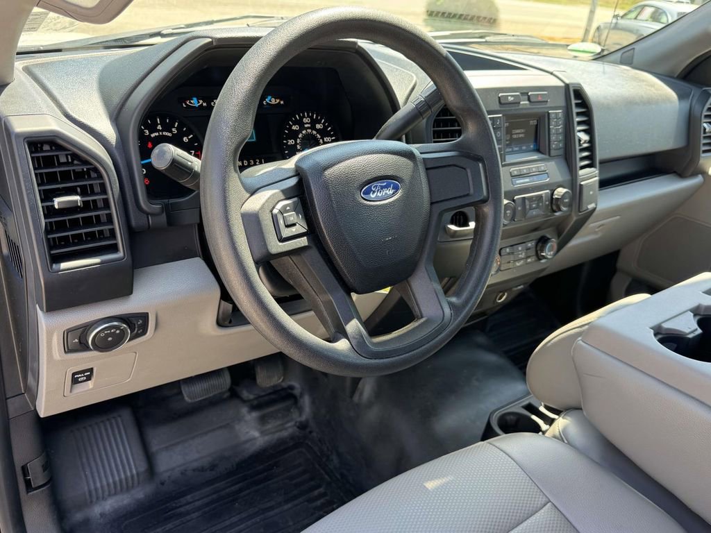 Used 2016 Ford F150 XL RWD image 2