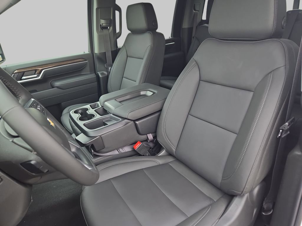 New 2026 Chevrolet Silverado 3500 LT AWD/4WD image 17