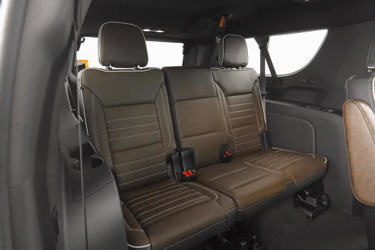 Used 2025 GMC Yukon XL Denali Ultimate image 25