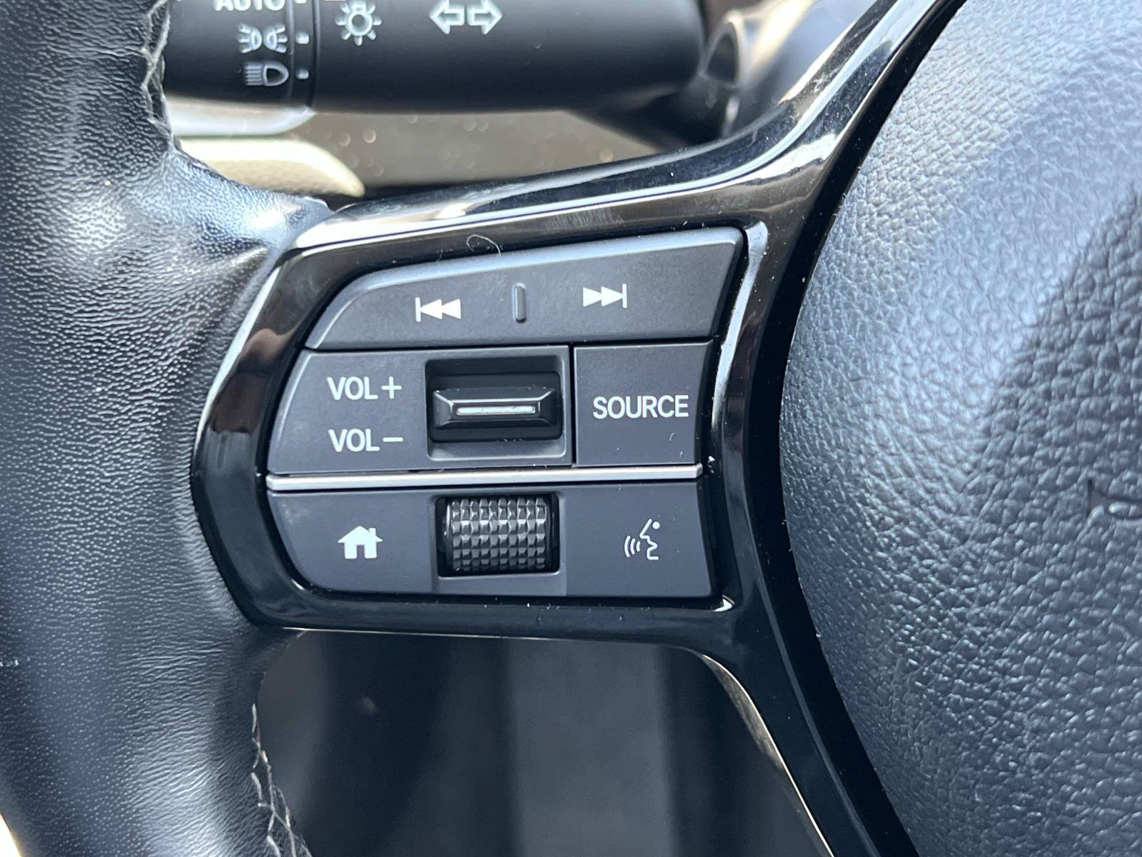Certified 2024 Honda Civic EX-L image 9