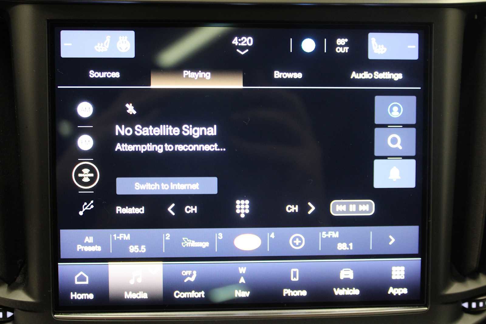 Used 2022 Maserati Levante GT image 28