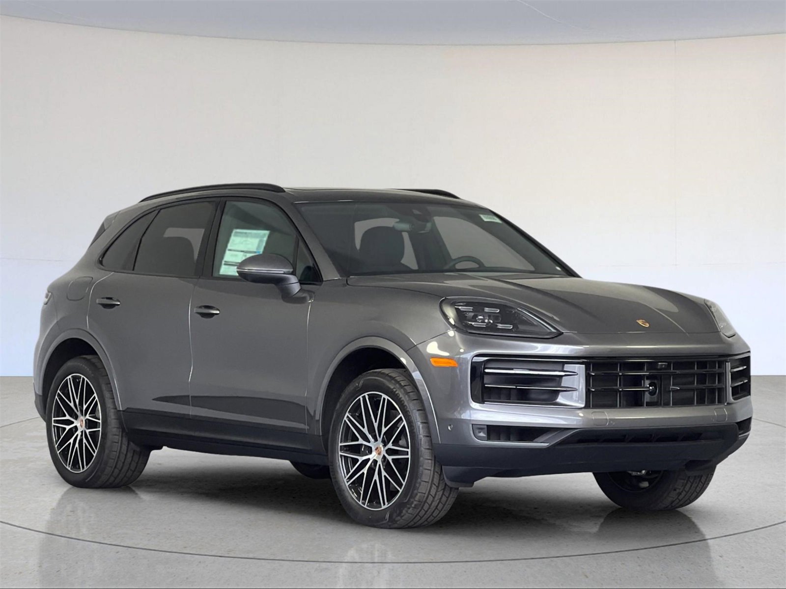 New 2025 Porsche Cayenne image 10