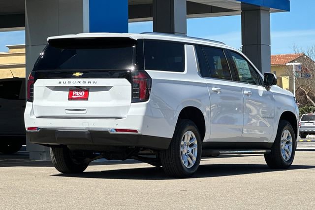 New 2026 Chevrolet Suburban LS image 5