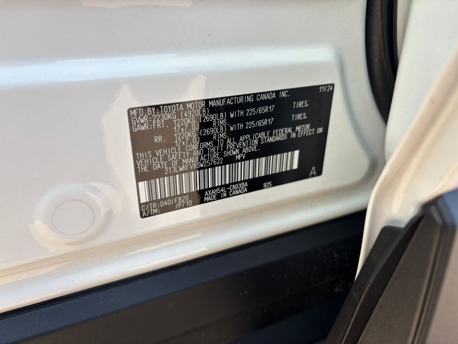 Used 2025 Toyota RAV4 LE image 28