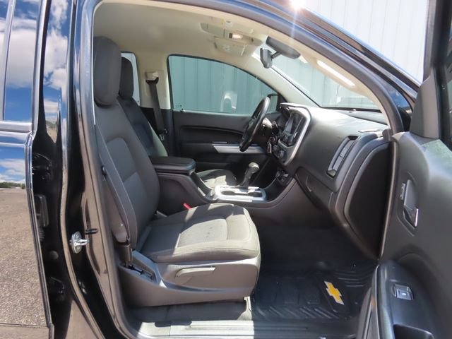 Used 2021 Chevrolet Colorado LT w/ Redline Special Edition AWD/4WD image 27