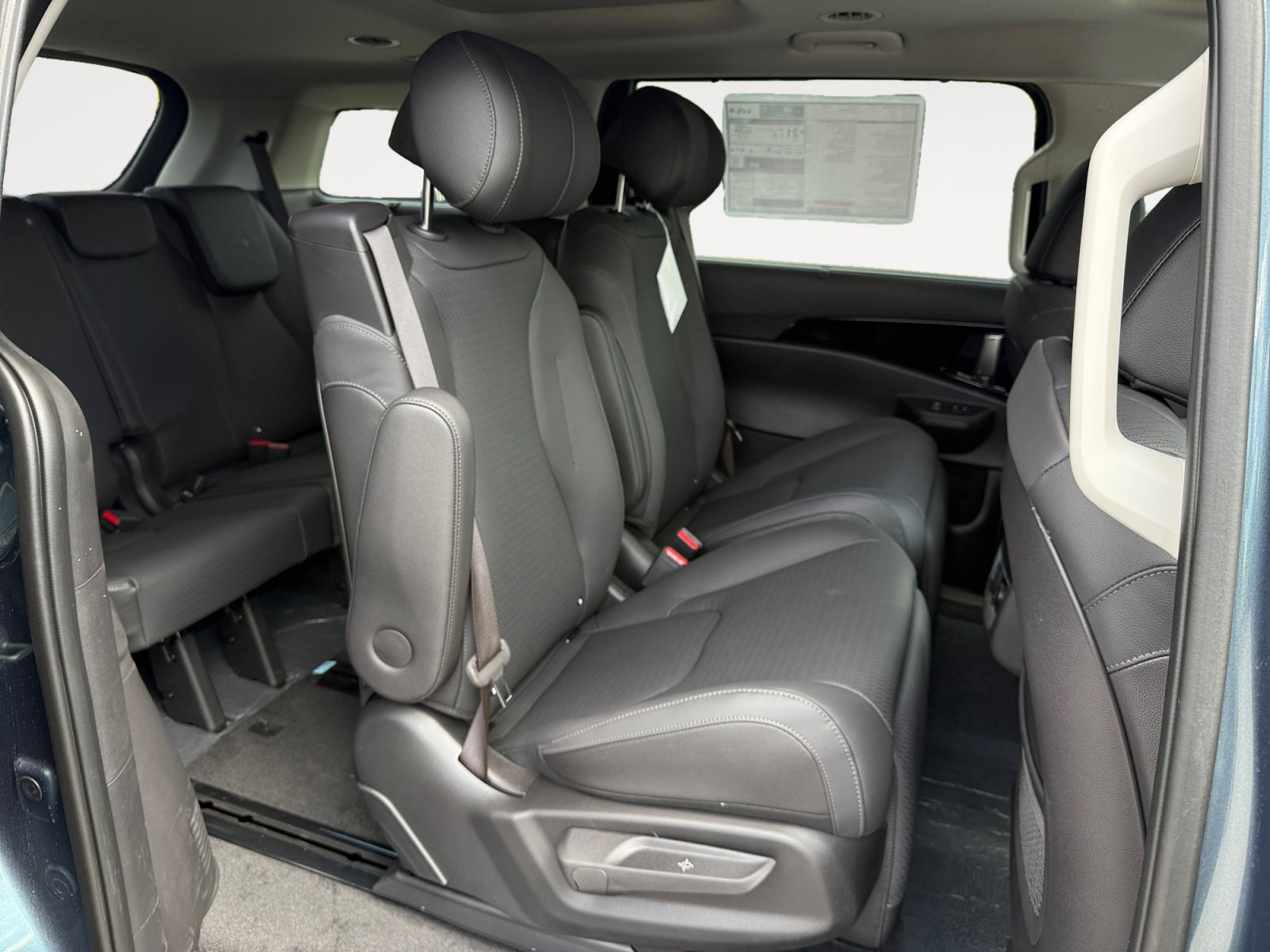 New 2026 Kia Carnival SX Prestige FWD image 19
