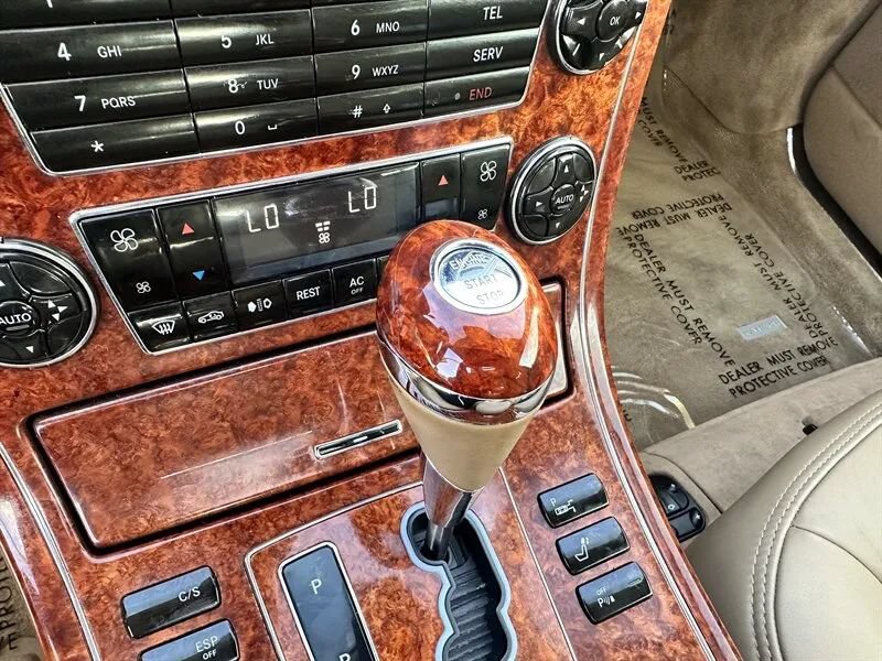Used 2006 Maybach 57 RWD image 19