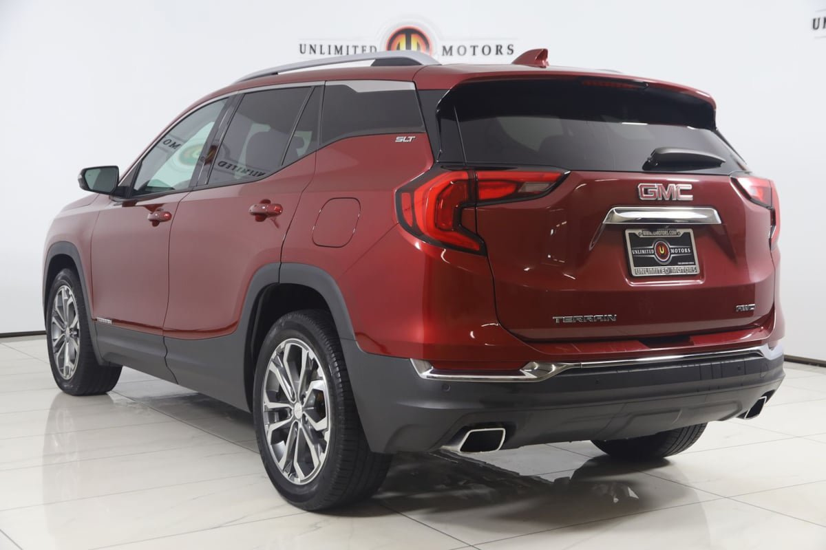 Used 2018 GMC Terrain SLT w/ Preferred Package AWD/4WD image 4