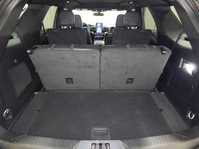 Used 2023 Ford Explorer ST w/ Equipment Group 401A image 17