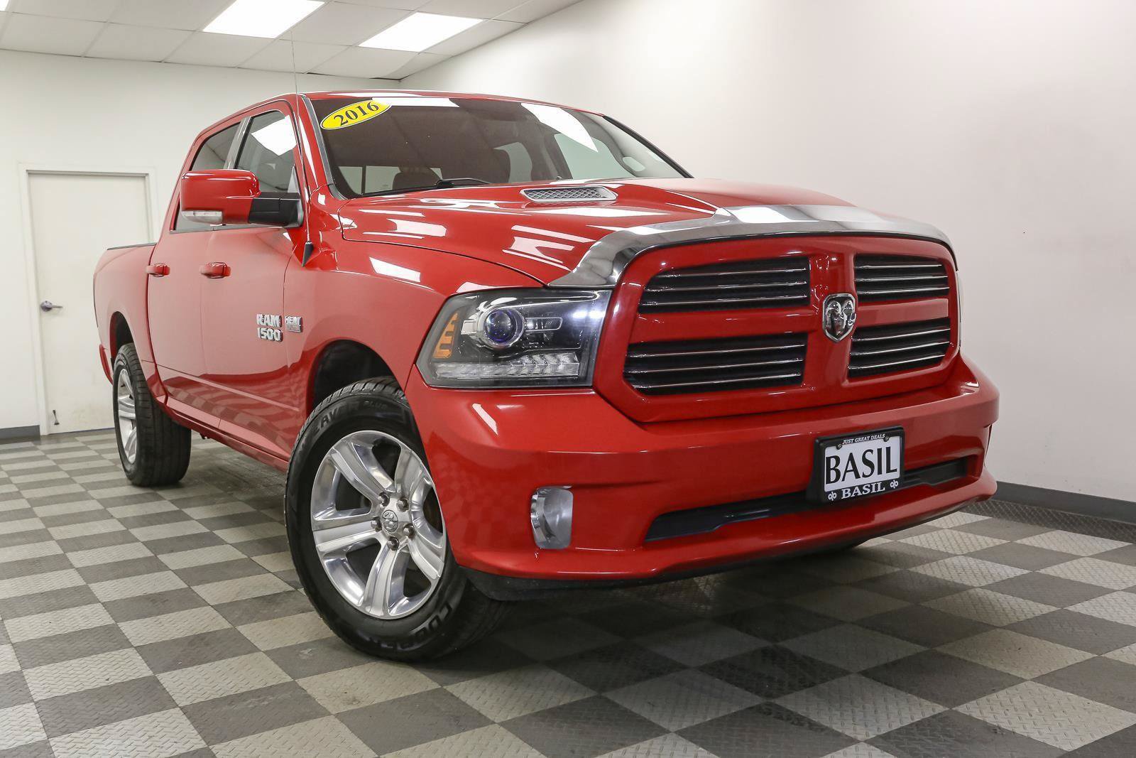 Used 2016 RAM 1500 Sport AWD/4WD image 2