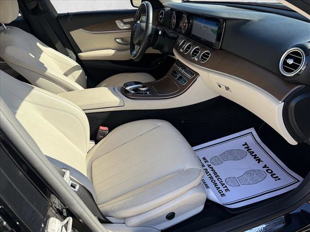 Used 2018 Mercedes-Benz E 300 image 19